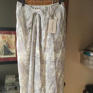 Priced to sell and are firm! Emanuel Ungaro 100% silk skirt  BNWT 1990s 35 “